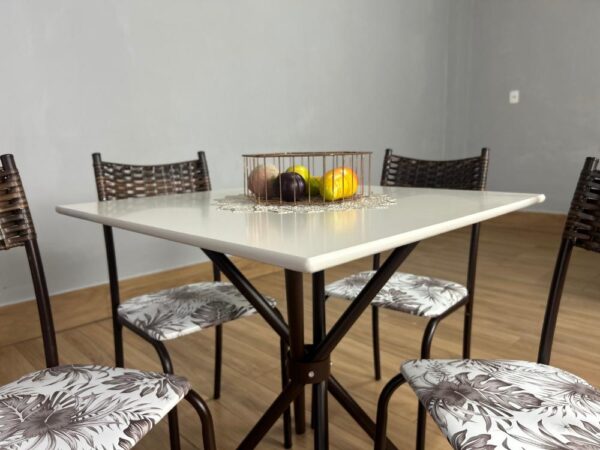Conjunto Mesa Tubular Macaé Tampo Quadrado Com 4 Cadeiras Ratam  - Marrom/Off White - Image 6